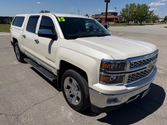 Used 2015  Chevrolet Silverado 1500 4WD Crew Cab LTZ at House of Carz near Rochester&comma; IN