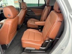 Used 2018  Chevrolet Traverse 4d SUV AWD High Country at House of Carz near Rochester&comma; IN
