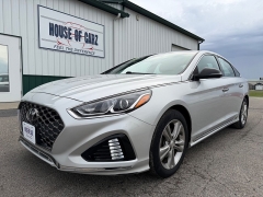  2018 Hyundai Sonata 4d Sedan Sport 2&period;4L at House of Carz near Rochester&comma; IN