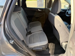 Used 2020  Ford Escape 4d SUV AWD SE at House of Carz near Rochester&comma; IN