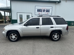 Used 2007 Chevrolet Trailblazer 4d SUV 4WD LS at House of Carz near Rochester, IN