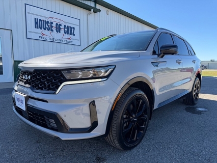 Used 2022 Kia Sorento SX AWD at House of Carz near Rochester, IN