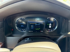 Used 2017  Cadillac Escalade ESV 4d SUV 4WD Luxury at House of Carz near Rochester&comma; IN