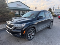 Used 2022  Kia Seltos SX DCT AWD at House of Carz near Rochester&comma; IN