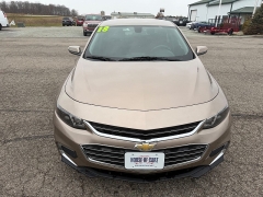Used 2018  Chevrolet Malibu 4d Sedan LT at House of Carz near Rochester&comma; IN
