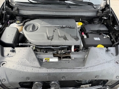 Used 2016  Jeep Cherokee 4d SUV 4WD Overland at House of Carz near Rochester, IN