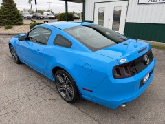 Used 2013  Ford Mustang 2d Coupe at House of Carz near Rochester&comma; IN