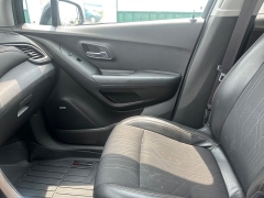 Used 2018 Chevrolet Trax 4d SUV FWD LT at House of Carz near Rochester, IN