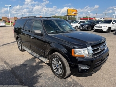 Used 2016  Ford Expedition EL 4d SUV 4WD XLT at House of Carz near Rochester&comma; IN