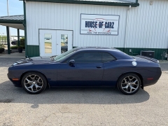 Used 2016  Dodge Challenger 2d Coupe SXT at House of Carz near Rochester&comma; IN
