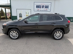 Used 2016  Jeep Cherokee 4d SUV 4WD Overland at House of Carz near Rochester, IN