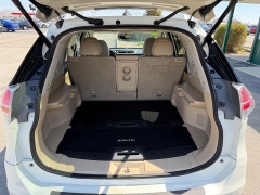 Used 2016  Nissan Rogue 4d SUV AWD SL at House of Carz near Rochester&comma; IN