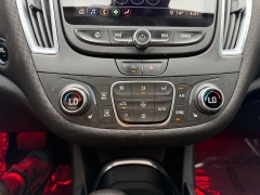 Used 2021  Chevrolet Malibu 4dr Sdn LT at House of Carz near Rochester&comma; IN
