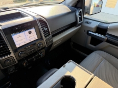 Used 2019  Ford F-150 4WD SuperCrew XLT 5 1/2 at House of Carz near Rochester, IN