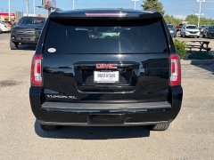 Used 2019  GMC Yukon XL 4d SUV 4WD SLT at House of Carz near Rochester&comma; IN