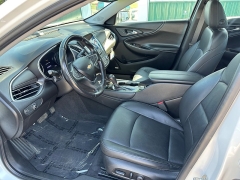 Used 2019  Chevrolet Malibu 4d Sedan Premier at House of Carz near Rochester, IN