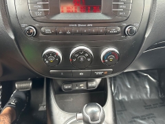 Used 2015 Kia Soul 4d Hatchback Auto at House of Carz near Rochester, IN