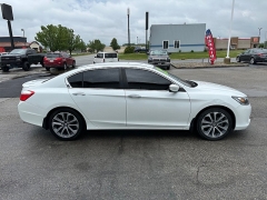 Used 2014 Honda Accord Sedan 4d Sport CVT at House of Carz near Rochester, IN