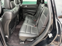 Used 2018  Jeep Grand Cherokee 4d SUV 2WD Overland V6 High Altitude at House of Carz near Rochester&comma; IN