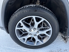 Used 2020  Jeep Grand Cherokee 4d SUV 4WD Limited V6 at House of Carz near Rochester&comma; IN