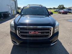 Used 2019  GMC Yukon XL 4d SUV 4WD SLT at House of Carz near Rochester&comma; IN