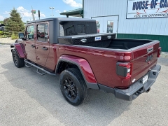 Used 2021 Jeep Gladiator Willys 4x4 at House of Carz near Rochester, IN