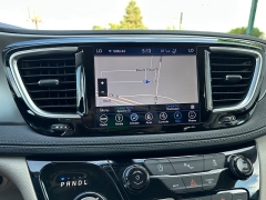 Used 2019 Chrysler Pacifica 4d Wagon Limited at House of Carz near Rochester, IN