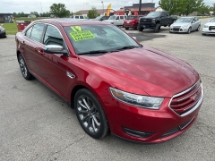 Used 2018 Ford Taurus 4d Sedan AWD Limited at House of Carz near Rochester, IN