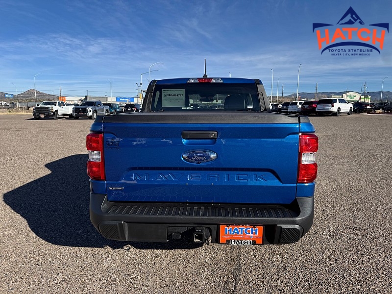 View vehicle photo 4