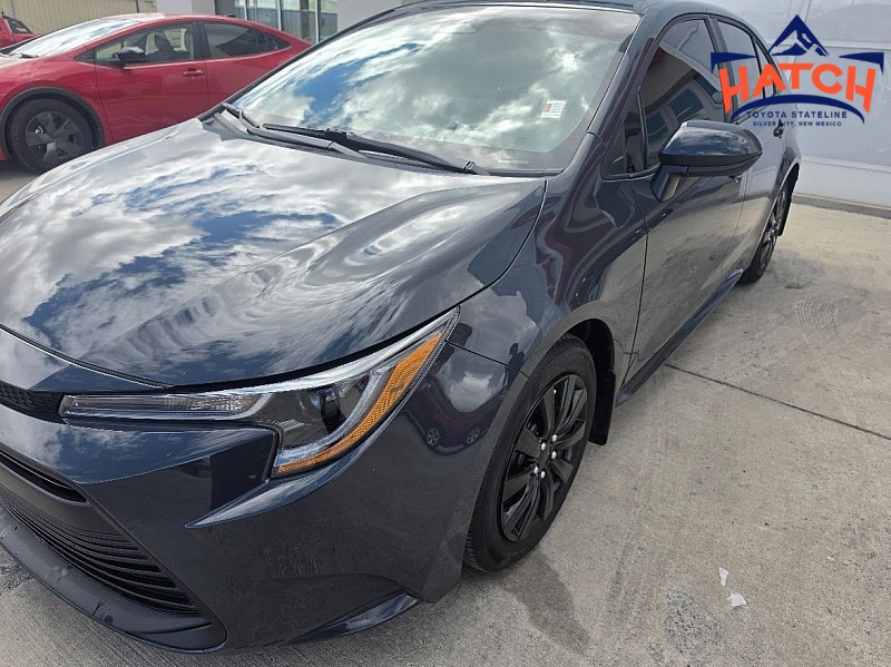 UNDERGROUND 2025 Toyota Corolla LE FWD Sedan Front-Wheel Drive Continuously Variable Transmission