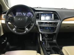Used 2015  Hyundai Sonata 4d Sedan Limited at Carolina Family Motors near Mooresville&comma; NC