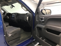 Used 2017  Chevrolet Silverado 1500 4WD Double Cab LT at Carolina Family Motors near Mooresville&comma; NC