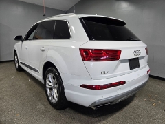 Used 2017  Audi Q7 4d SUV 2.0T Premium at Carolina Family Motors near Mooresville, NC