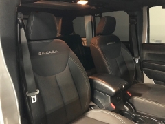 Used 2018  Jeep Wrangler JK Unlimited 4d SUV 4WD Sahara at Carolina Family Motors near Mooresville&comma; NC