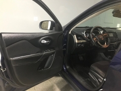 Used 2015 Jeep Cherokee 4d SUV FWD Latitude at Carolina Family Motors near Mooresville, NC