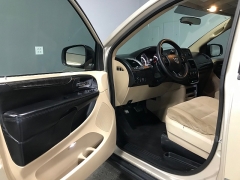 Used 2014  Dodge Grand Caravan 4d Wagon AVP at Carolina Family Motors near Mooresville&comma; NC