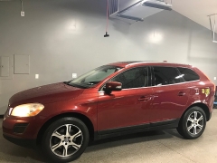 Used 2011 Volvo XC60 4d SUV AWD T6 Moonroof at Carolina Family Motors near Mooresville, NC