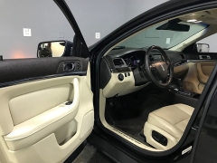 Used 2013  Lincoln MKS 4d Sedan FWD at Carolina Family Motors near Mooresville&comma; NC