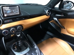 Used 2017  FIAT 124 Spider 2d Convertible Lusso at Carolina Family Motors near Mooresville&comma; NC