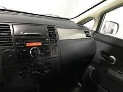 Used 2011  Nissan Versa 4d Hatchback S Auto at Carolina Family Motors near Mooresville&comma; NC