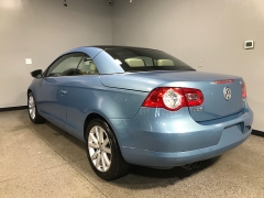 Used 2009  Volkswagen Eos 2d Convertible Komfort Auto at Carolina Family Motors near Mooresville&comma; NC