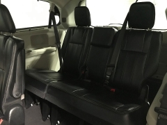 Used 2014  Chrysler Town & Country 4d Wagon Touring at Carolina Family Motors near Mooresville&comma; NC