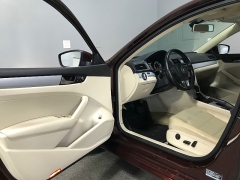 Used 2013  Volkswagen Passat 4d Sedan SE Auto&sol;PZEV at Carolina Family Motors near Mooresville&comma; NC