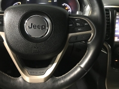 Used 2015  Jeep Grand Cherokee 4d SUV 4WD Overland at Carolina Family Motors near Mooresville&comma; NC
