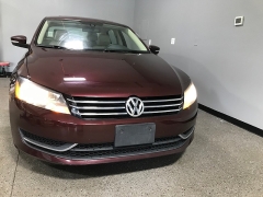 Used 2013  Volkswagen Passat 4d Sedan SE Auto&sol;PZEV at Carolina Family Motors near Mooresville&comma; NC