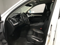 Used 2018 Volvo XC90 4d SUV AWD T5 Momentum w/3rd Row Seat at Carolina Family Motors near Mooresville, NC