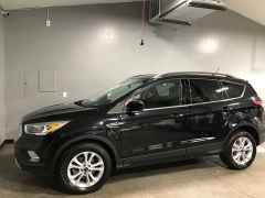 Used 2018  Ford Escape 4d SUV FWD SE at Carolina Family Motors near Mooresville&comma; NC