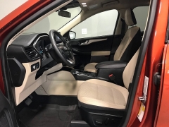 Used 2020  Ford Escape 4d SUV AWD SE at Carolina Family Motors near Mooresville&comma; NC