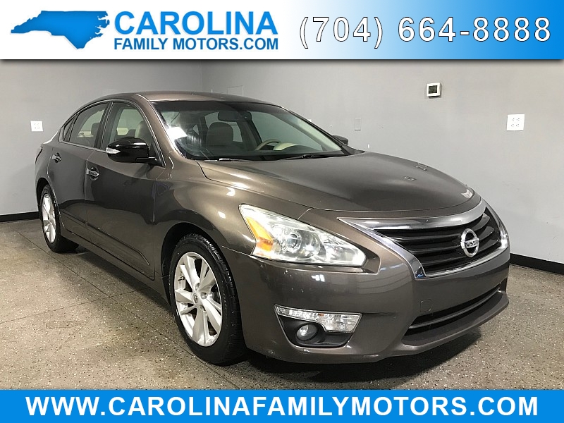 Used 2015  Nissan Altima 4d Sedan SL 2&period;5L at Carolina Family Motors near Mooresville&comma; NC