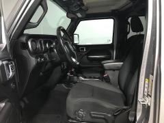 Used 2020  Jeep Gladiator Crew Cab Sport S at Carolina Family Motors near Mooresville&comma; NC
